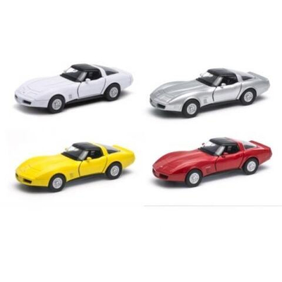 Модель ин. мет. 4.75" "1982 Chevrolet Corvette-coupe" открыв. двери 43716D (Kinsmart)