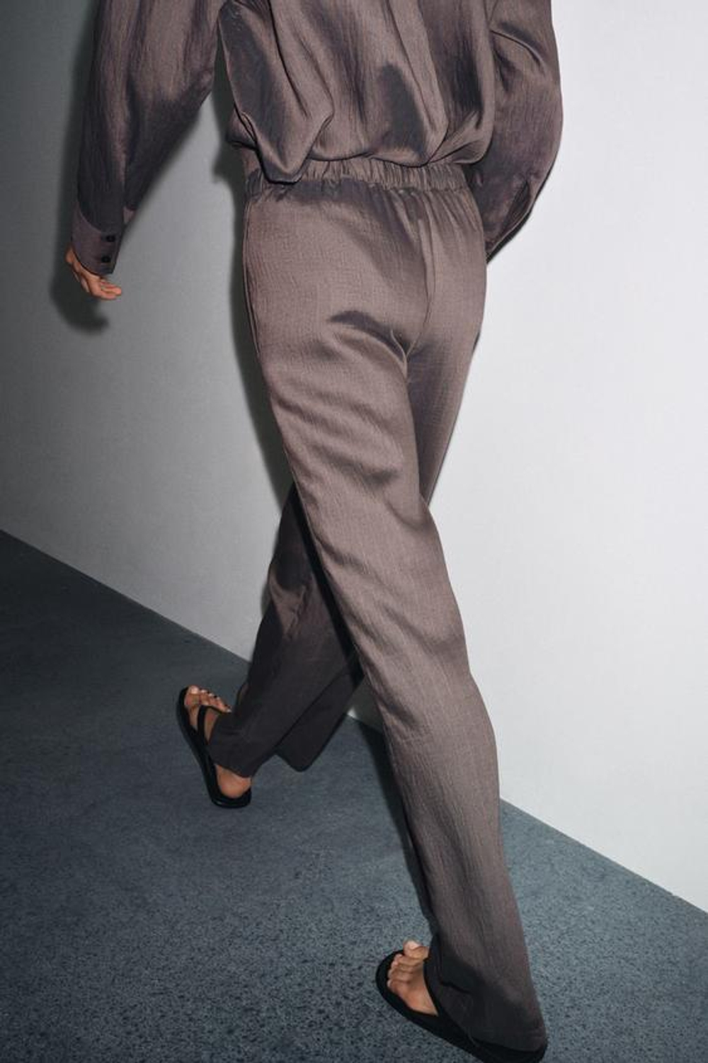 ZARA ПОЛОСАТЫЕ БРЮКИ В ПИЖАМНОМ СТИЛЕ — ZW COLLECTION, ШОКОЛАДНО-КОРИЧНЕВЫЙ