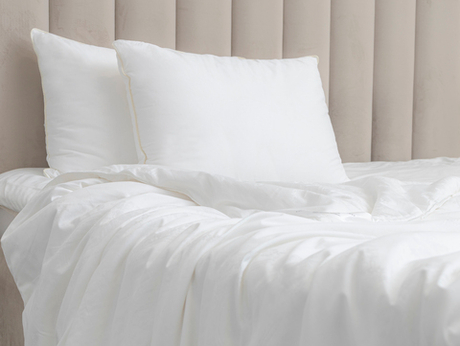 Подушка шелковая мягкая 50x70 Luxe Dream Liberty Silk LC1002