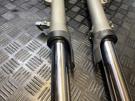 Перья вилки Yamaha TDM850 RN03J 054015