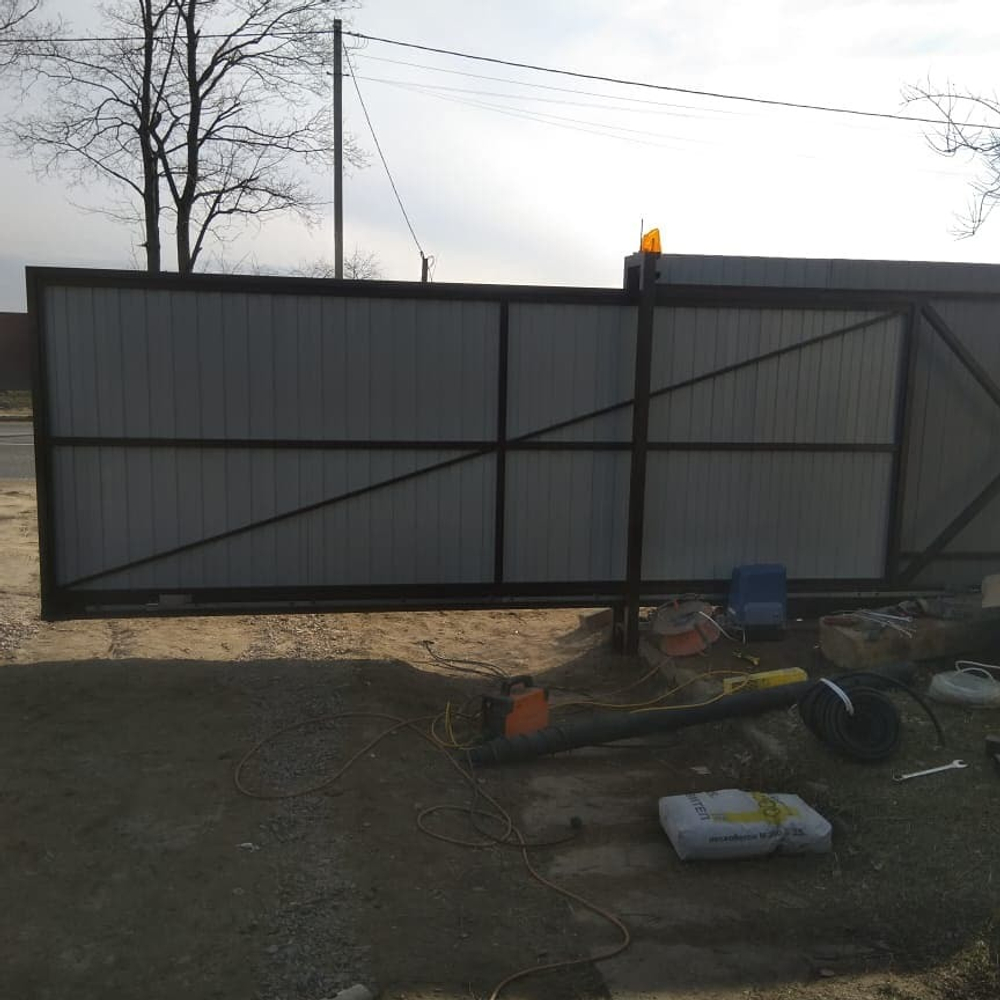 Сдвижные ворота с автоматикой 4/1,65