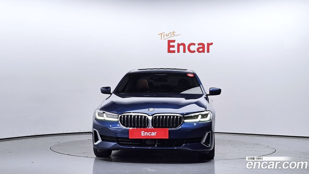 BMW 5 Series (G30) 520i Luxury (11.2020)
