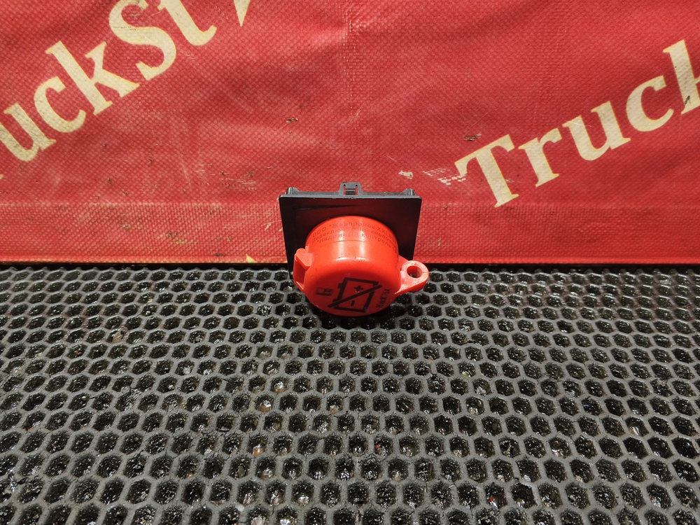 Заглушка панели приборов