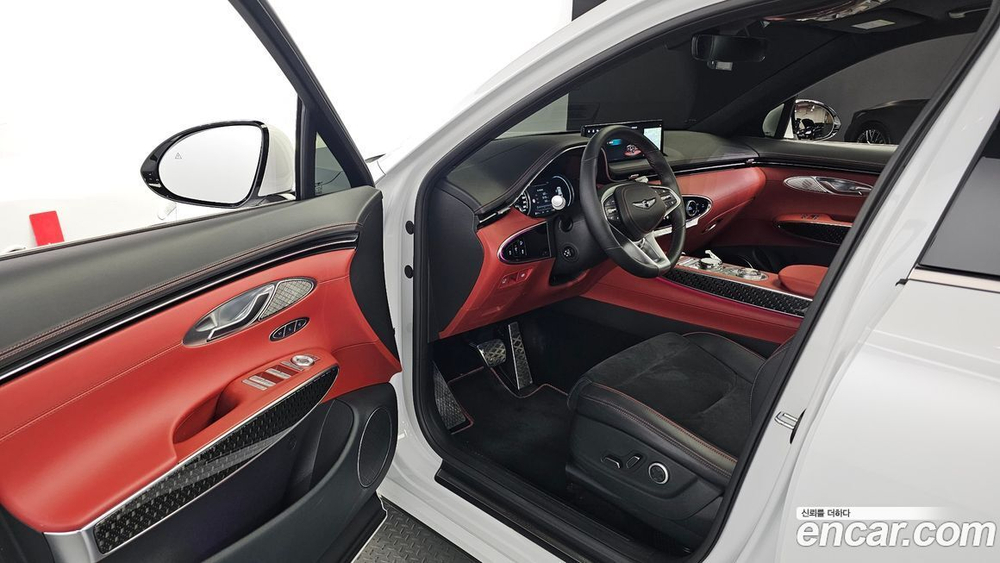 Genesis GV70 2.5T Бензин 2WD (05.2022)