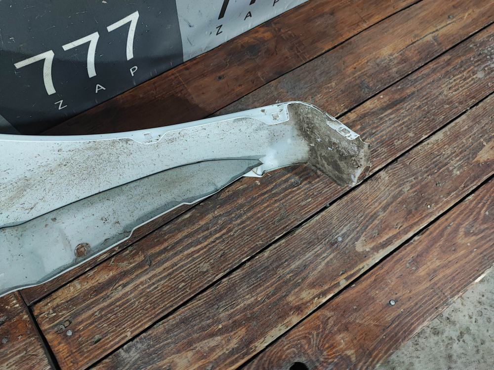 Крыло переднее левое Lada Granta 18-нв Б/У Оригинал 8450104277