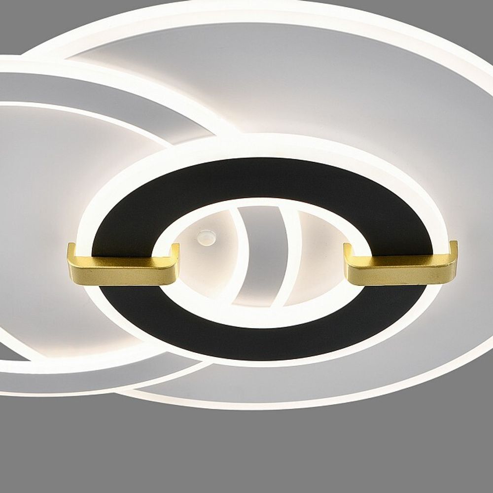 Накладной светильник Escada Antlia 10269/3LED