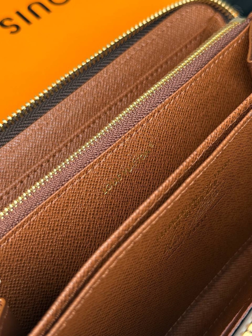 Портмоне Louis Vuitton Zippy