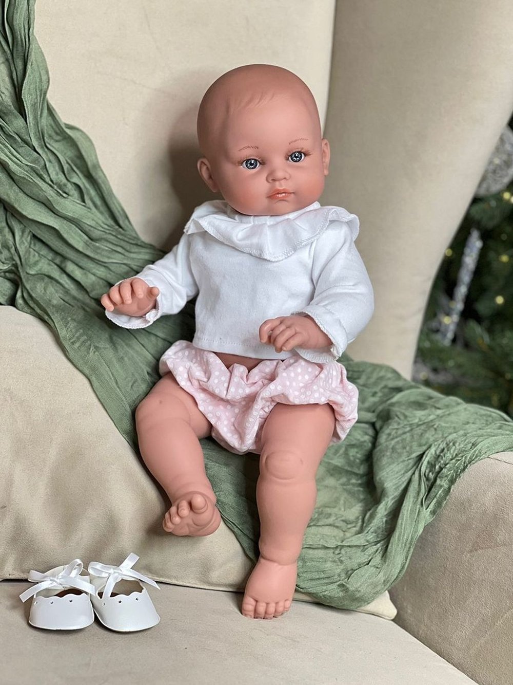 Кукла LAMAGIK виниловая 45см Alicia (46612)