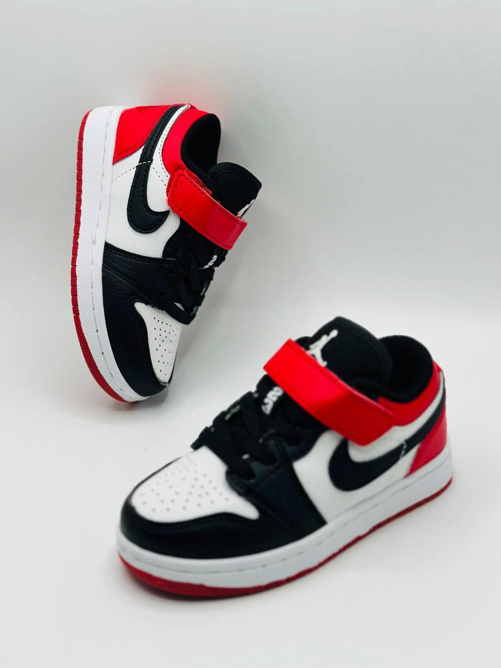 Детские кроссовки Nike Air Jordan Kids