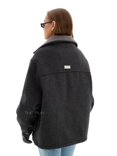 Графитовая куртка с накладными карманами