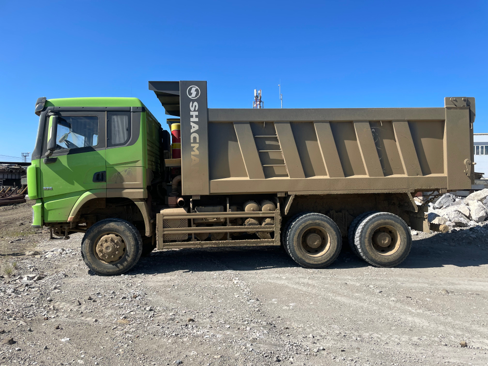 Shacman (Shaanxi) SX* 6x6 Самосвал SX32586T385 (Дизельный, 11,6 л, 369 л.с., МТ)