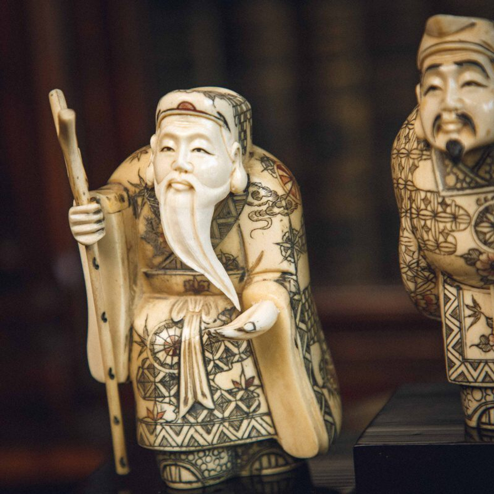 «Семь богов счастья».Композиция из 7 больших фигур