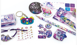 Детский подарочный набор мини-подарков к Новому году, серия Space марка Nebulous Stars