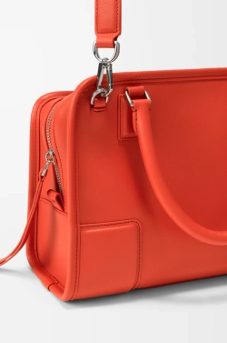 Loewe Маленькая сумка Amazona 180 из мягкой телячьей кожи, оранжевый