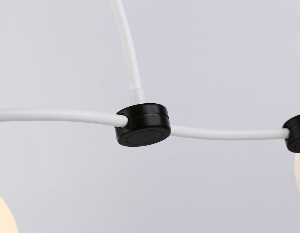 TR2546/5 WH/BK белый/черный E27/5 max 60W 950*600*450