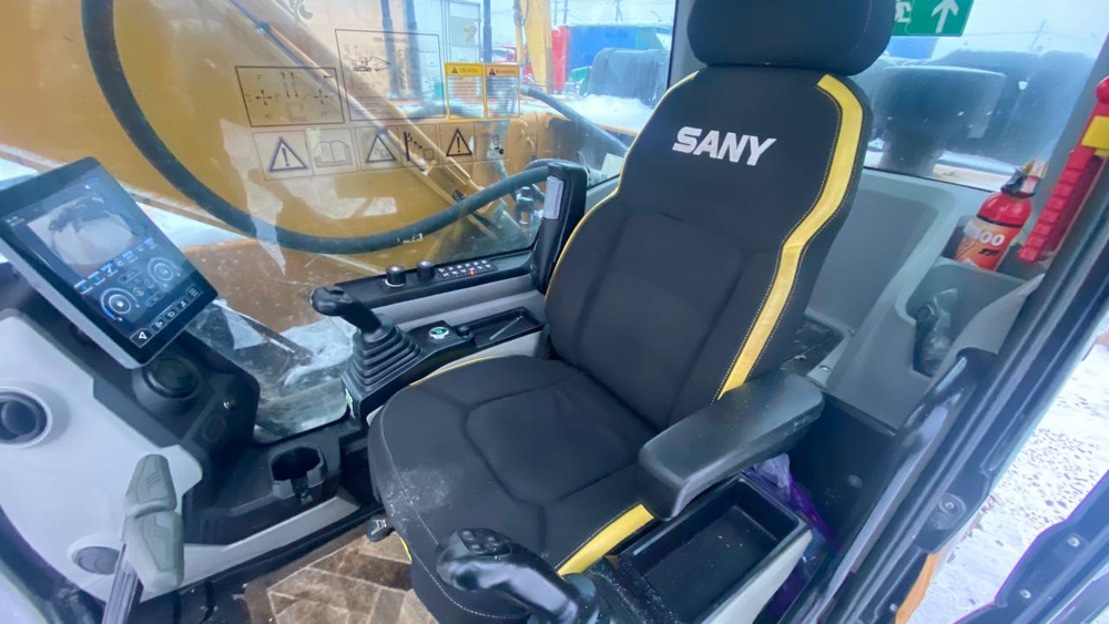 SANY SY* Экскаватор SY225CNLC (Дизельный, 5,2 л, 163 л.с., АТ)