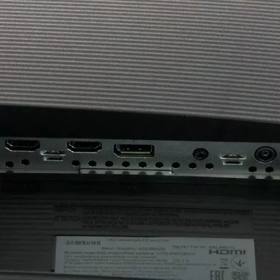 32” UHD-монитор UJ59