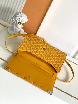 Goyard Monte-Carlo PM Clutch