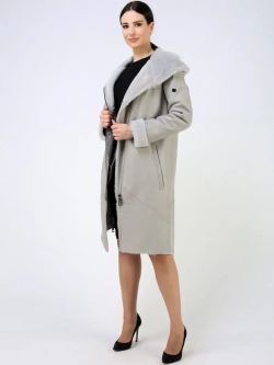 Дубленка зимняя натуральная с капюшоном