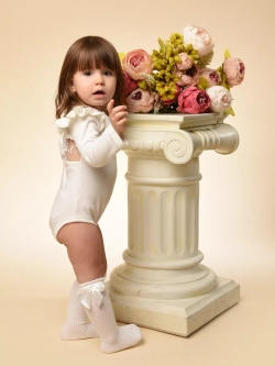 Боди с кружевной спинкой