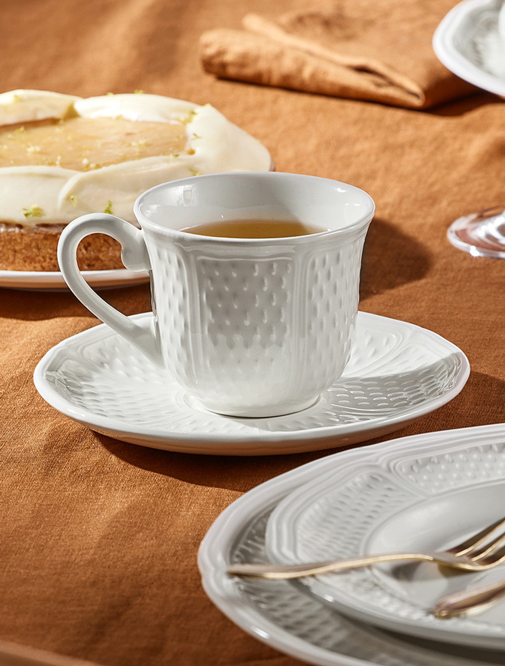 Чашка чайная с блюдцем Gien Pont Aux Choux White (190 мл)