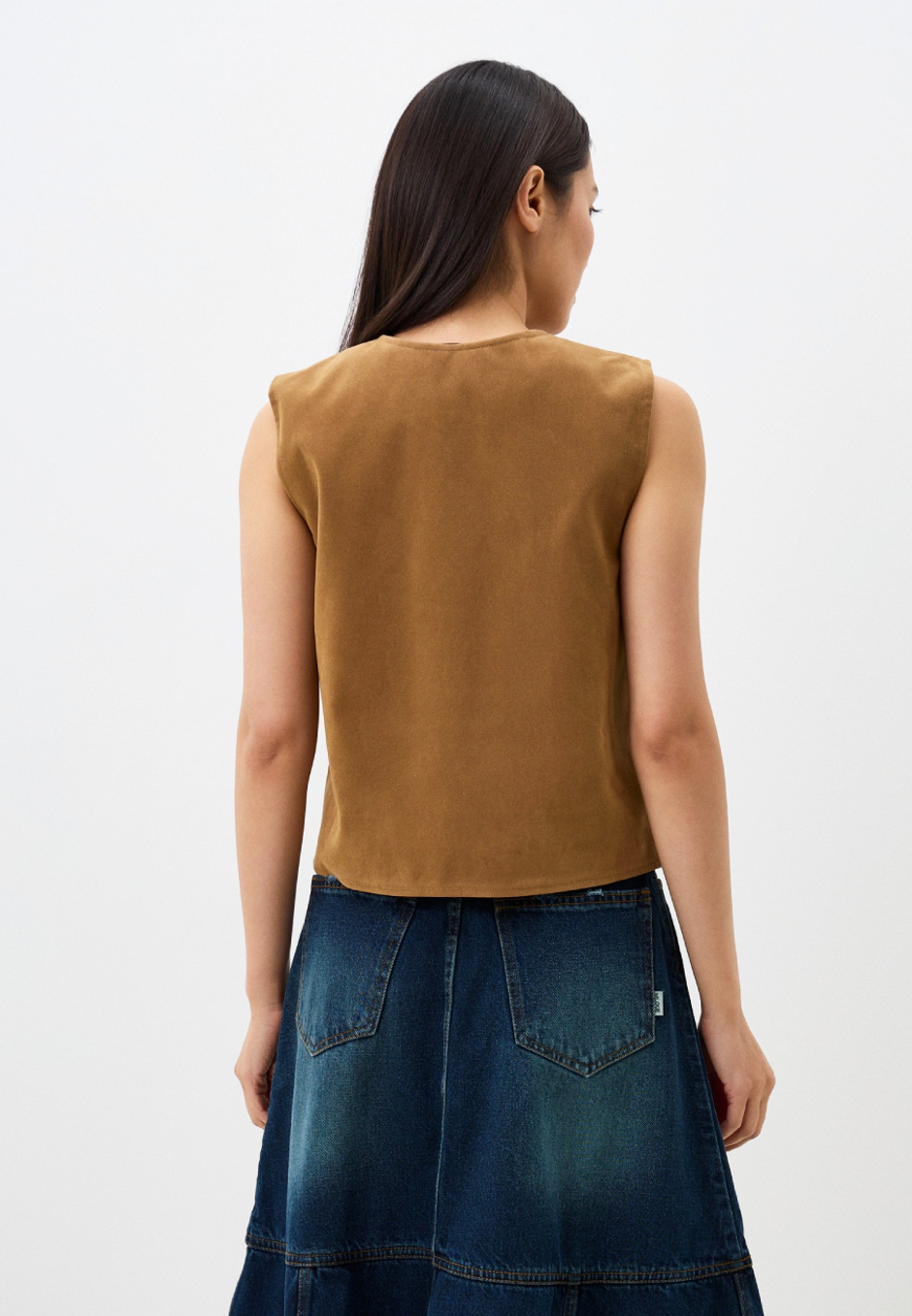 Костюмный жилет