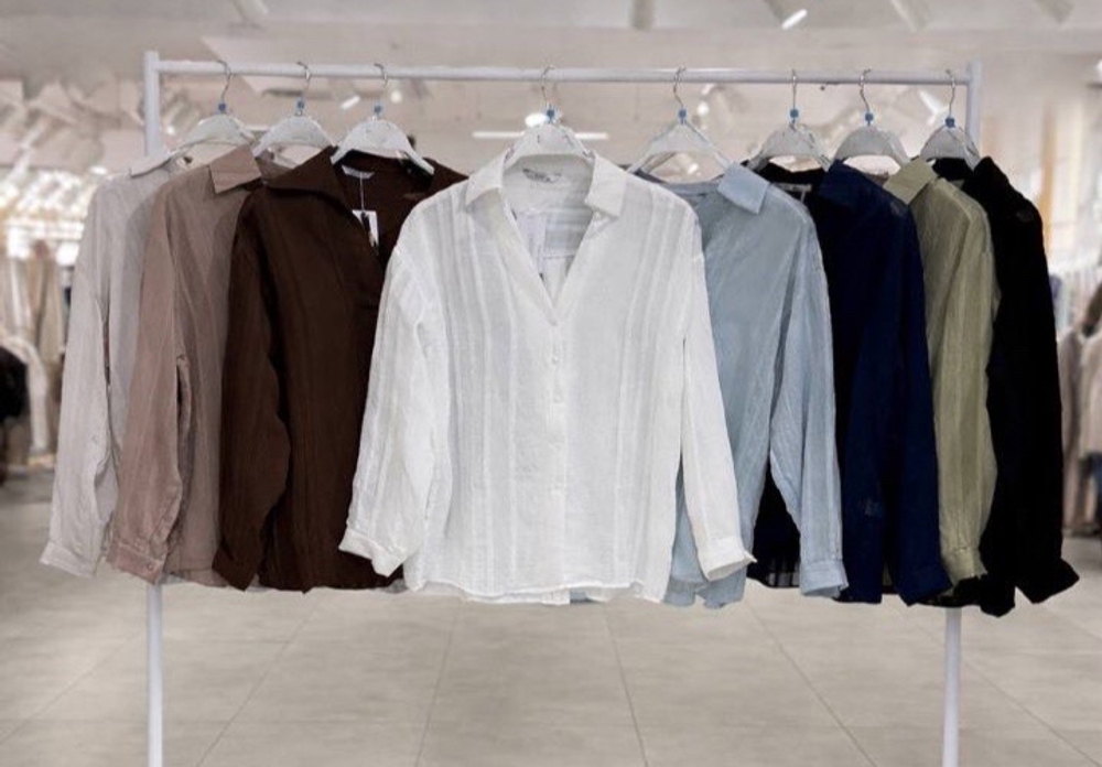 Блуза из вискозы со вставками прозрачными