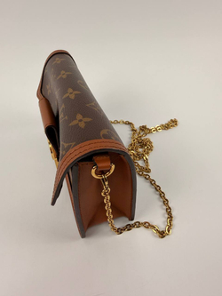 Сумка Louis Vuitton Dauphine