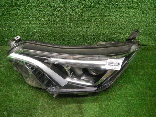 Фара левая Toyota Rav 4 CA40 (2015-2019) LED