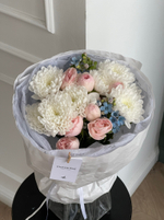 Авторский букет с голубыми незабудками