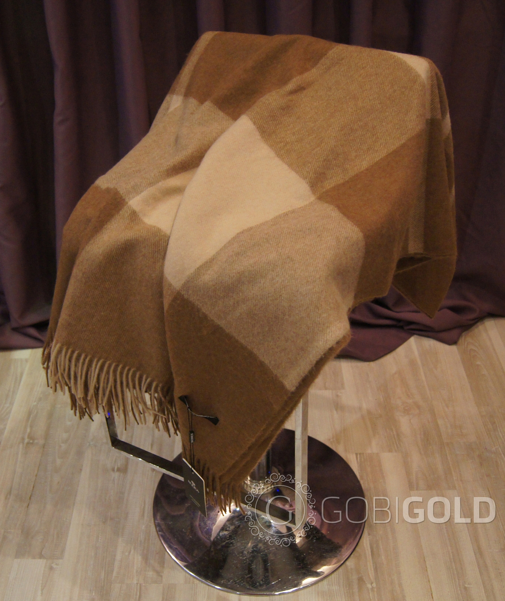 Плед из 100% шерсти молодого верблюжонка 150x200 см. (BODIOS) - камэл-бежевый