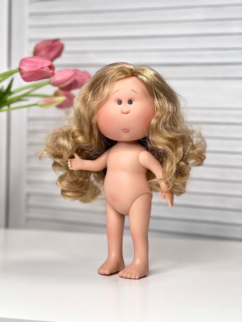 Кукла Nines виниловая 30см MIA (3432K)