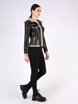 Кожаная куртка демисезонная с капюшоном