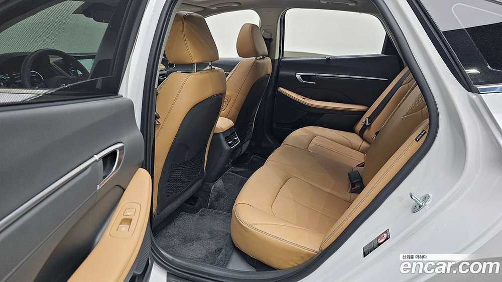 Hyundai Sonata (DN8) 2.0 (01.2022)