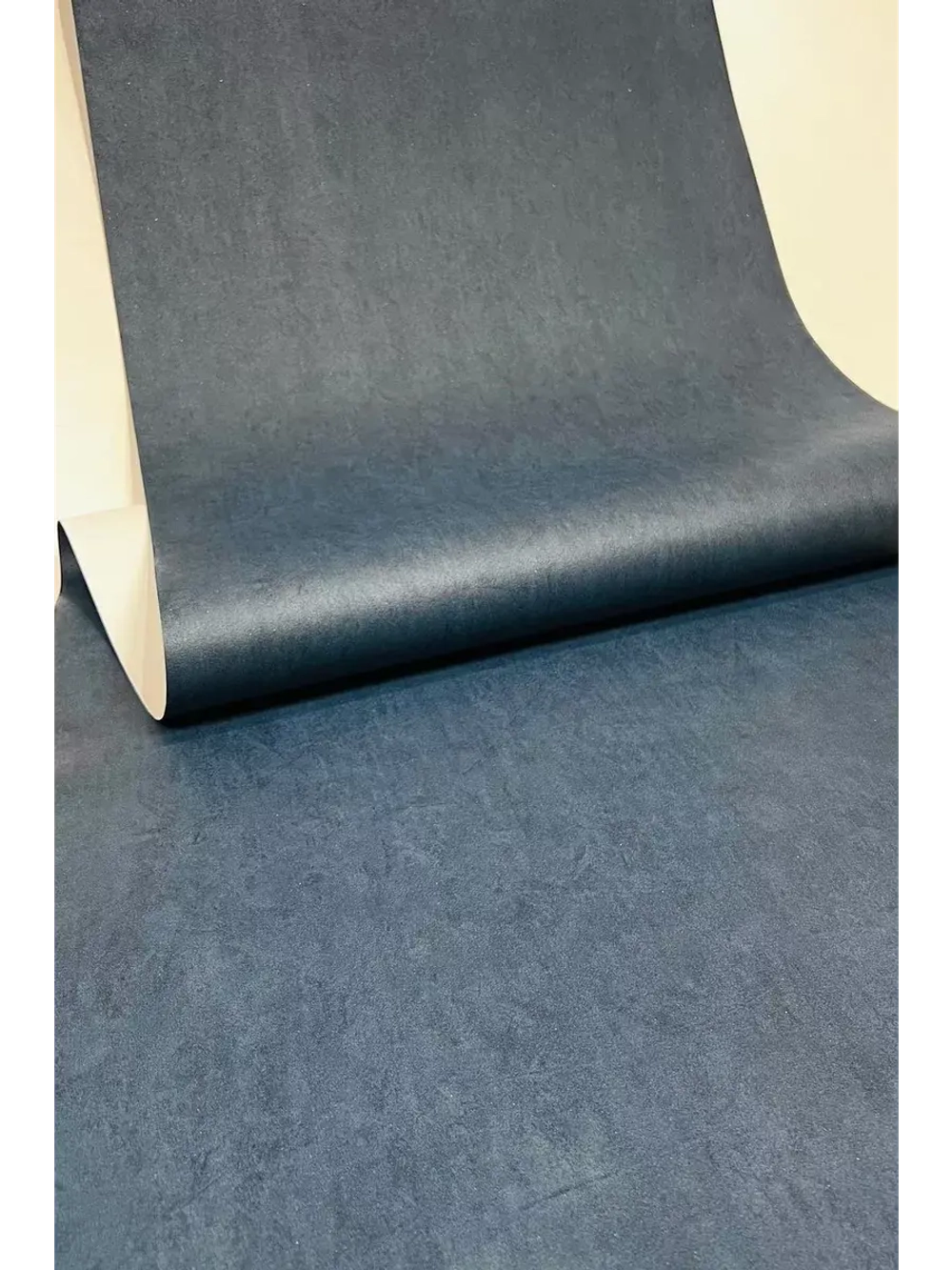 Обои флизелиновые J85001 Reflets Франция