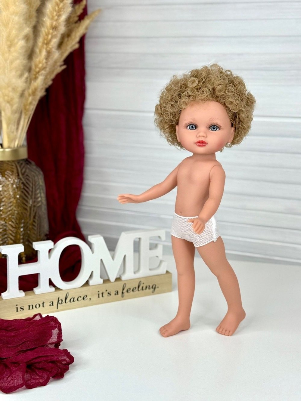 Кукла Manolo Dolls виниловая Sofia 32см (9306)