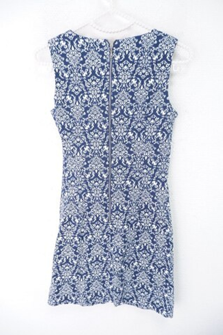 Платье Befree прямое летнее 36 размер