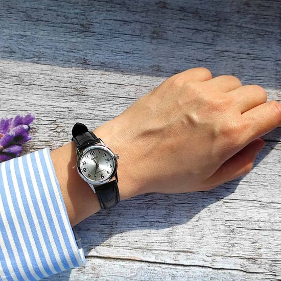 Наручные часы Casio LTP-V002L-7B