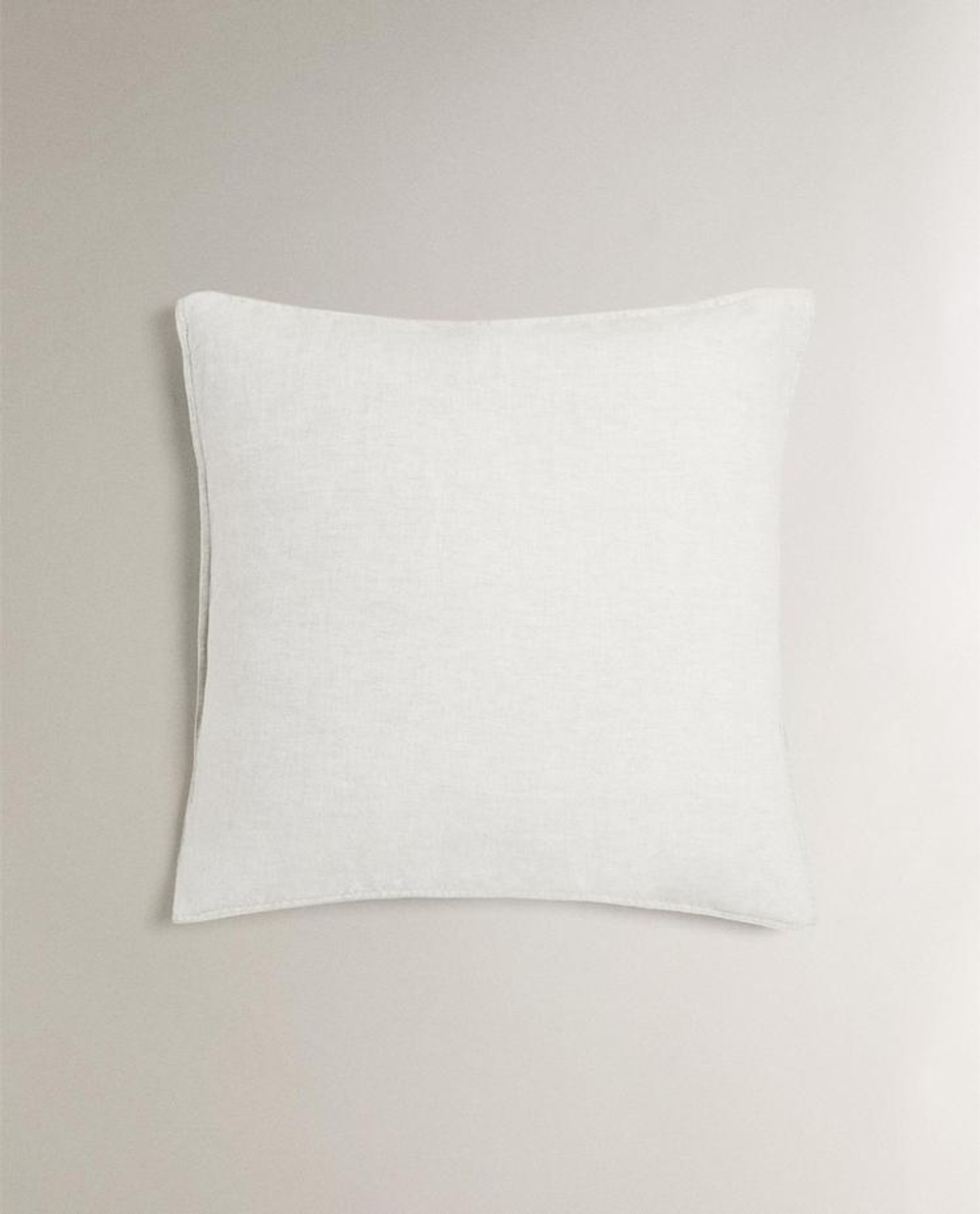 ZARA HOME ОДНОТОННАЯ ЛЬНЯНАЯ НАВОЛОЧКА, БЕЛЫЙ