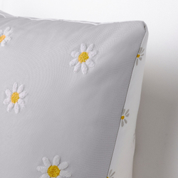 IKEA NATTSLÄNDA  (ИКЕА НАТТСЛÄНДА)  -  Наволочка, цветочный узор, серый/белый, 50x50 см