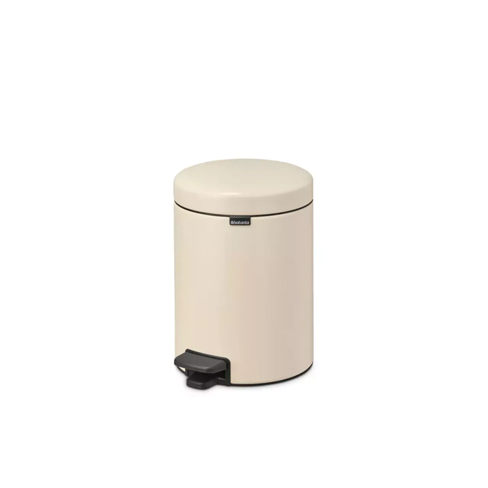 Brabantia - Контейнер для мусора NewIcon 5л, мягкий бежевый / артикул   149900  / GTIN 8710755149900