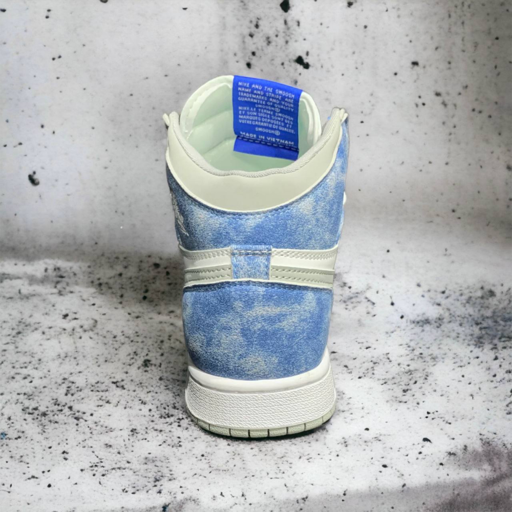 Nike Air Jordan 1 Mid • Sky Gray