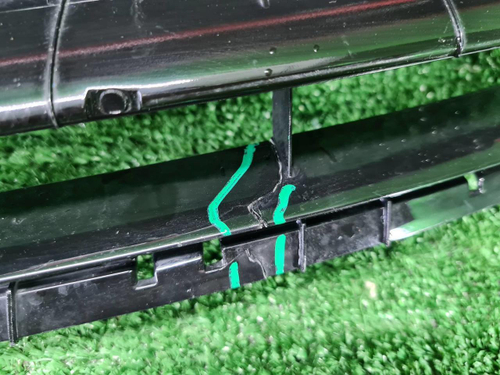 Решетка радиатора Geely Coolray (2019-2023)