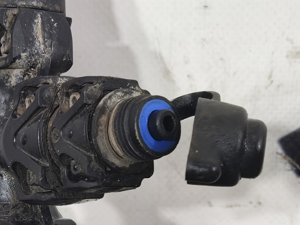 Энергоаккумулятор задний (среднего моста) 2017г.