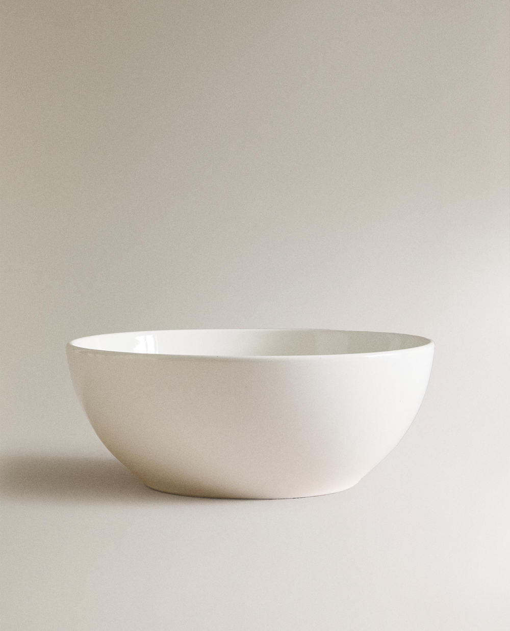 Zara Home блюдо сервировочное из каменной керамики, цвет белый, 23.5 см