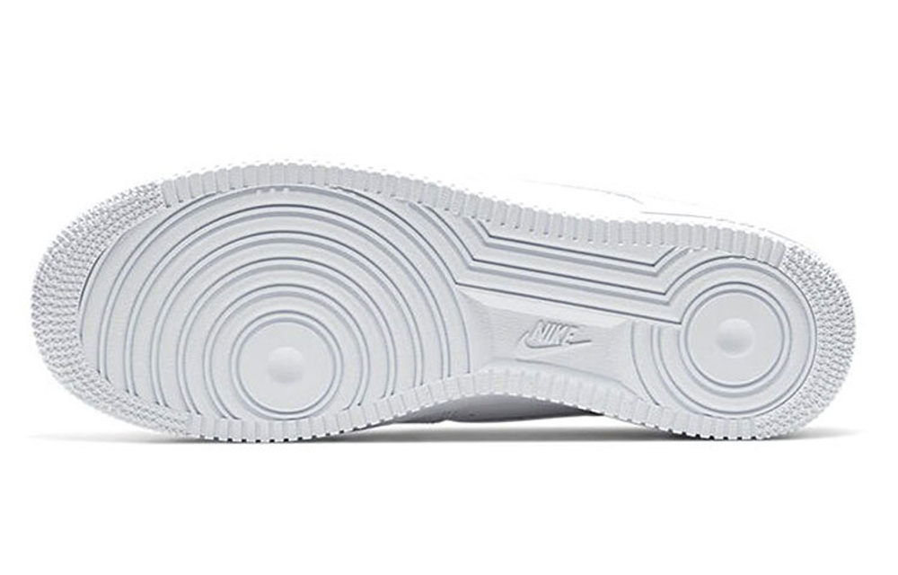 Кроссовки Nike Air Force 1 '07 Lv8