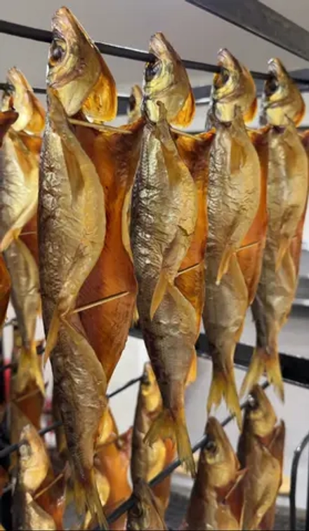 Омуль холодного копчения 100г шт.