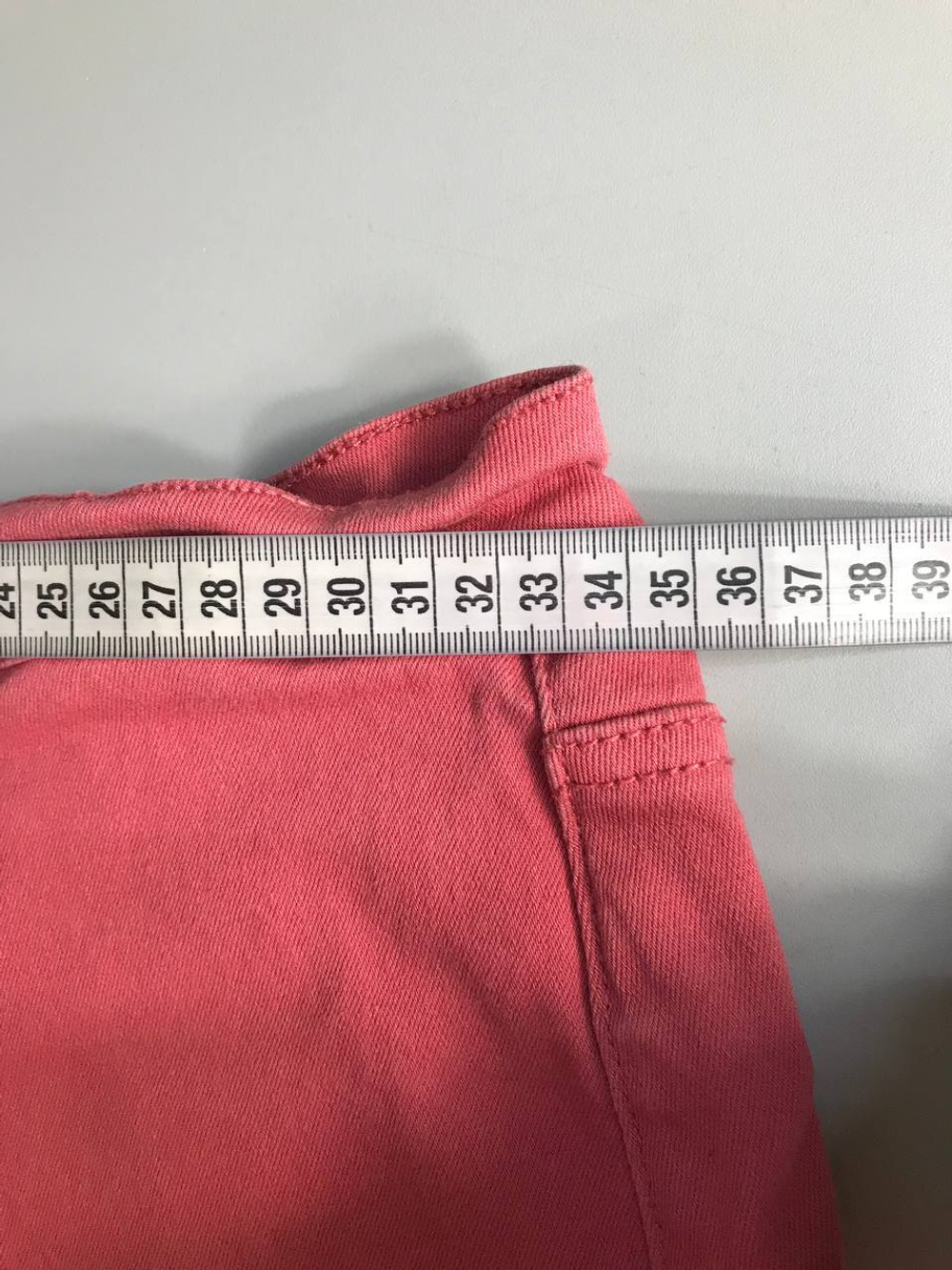 Шорты Forever21 яркого оттенка, маркировка 40, визуально на 46 размер