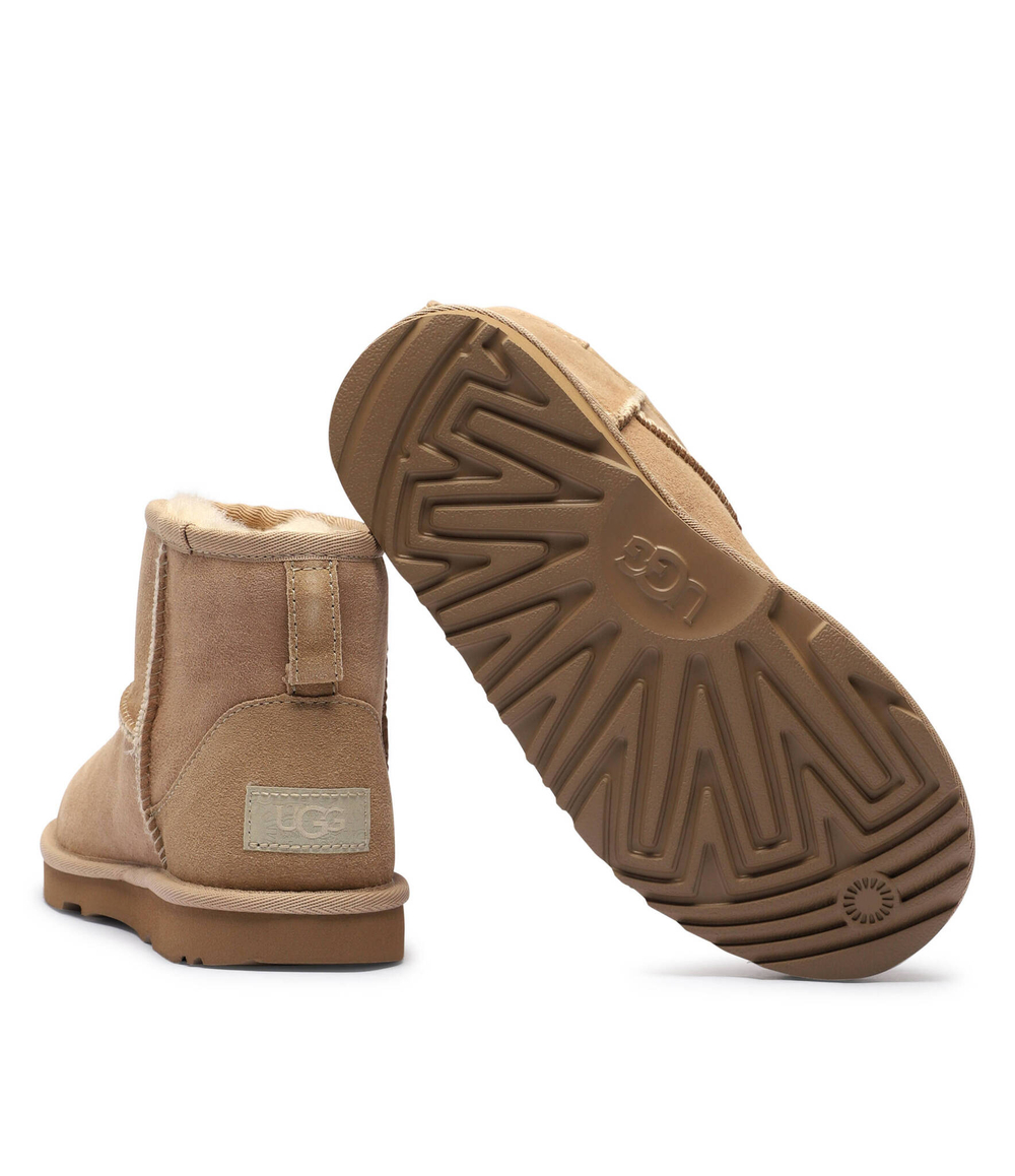 Кожаные угли CLASSIC MINI II UGG - бежевый(1017715K)