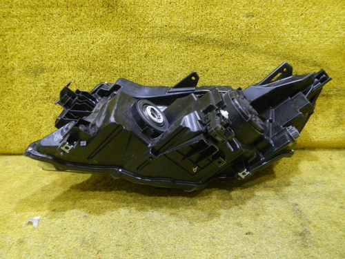 Фара правая Honda Pilot 3 (2015-2018) LED